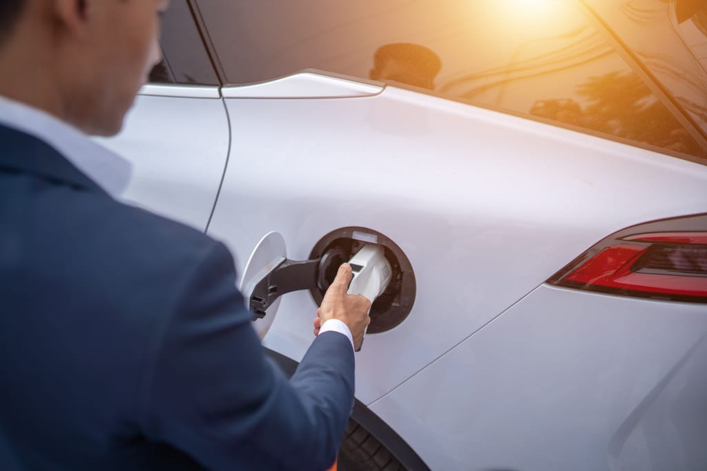 The Impact of Extreme Heat on Electric Vehicle Range