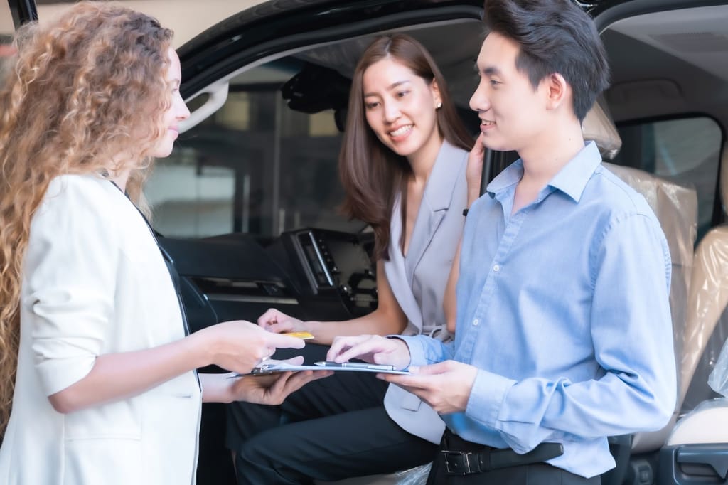 Selling Cars To Millennials: Their Habits and What to Expect