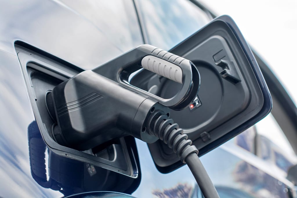 EV Battery FAQs Every Dealership Team Should Be Ready to Answer