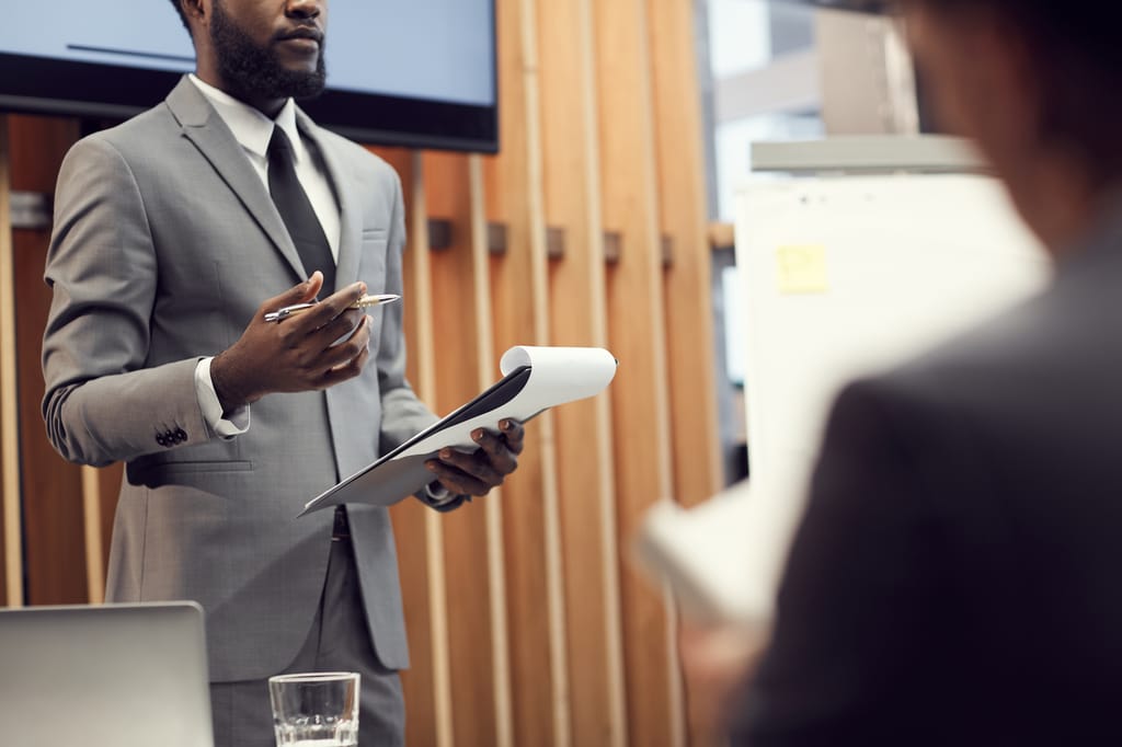 How to Train and Retain Your Dealerships Salespeople: 5 Proven Strategies for Success