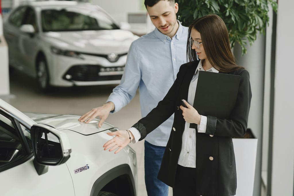 How to Handle EV-Specific Objections: Overcoming Concerns About Range, Cost, and Charging